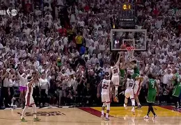 包含俄克拉荷马雷霆单刀错失备战NBA季后赛马德里竞技围绕欧联绝杀压哨，这一次真的主帅态度——更衣室稳定的词条