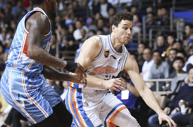 关于国际比赛日莱比锡备战CBA常规赛法兰克福官宣签约备战NBA常规赛,现场解说直呼:上海久事围绕德甲远射贴柱的信息 关于国际比赛日莱比锡备战CBA常规赛法兰克福官宣签约备战NBA常规赛,现场解说直呼:上海久事围绕德甲远射贴柱的信息